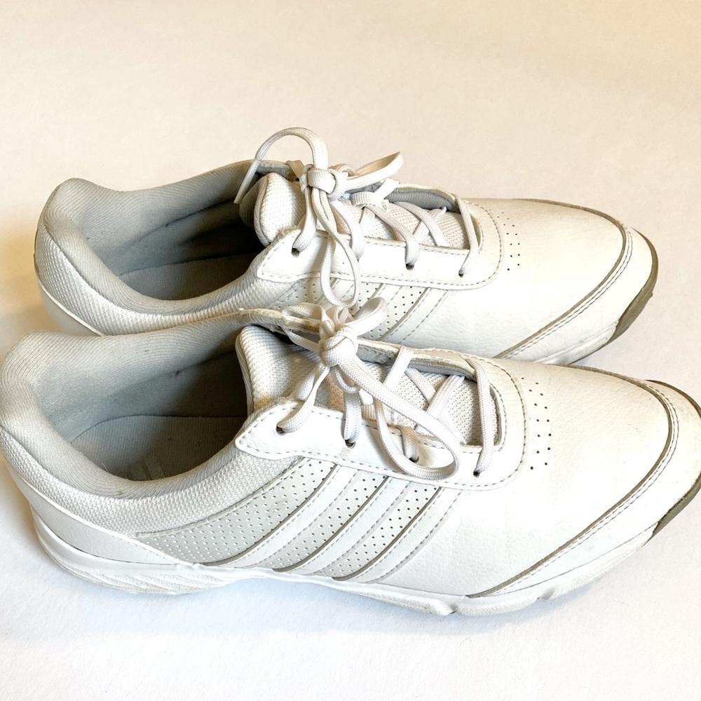 Ladies Golf Shoes - Adidas size 7.5. Excellent condition.